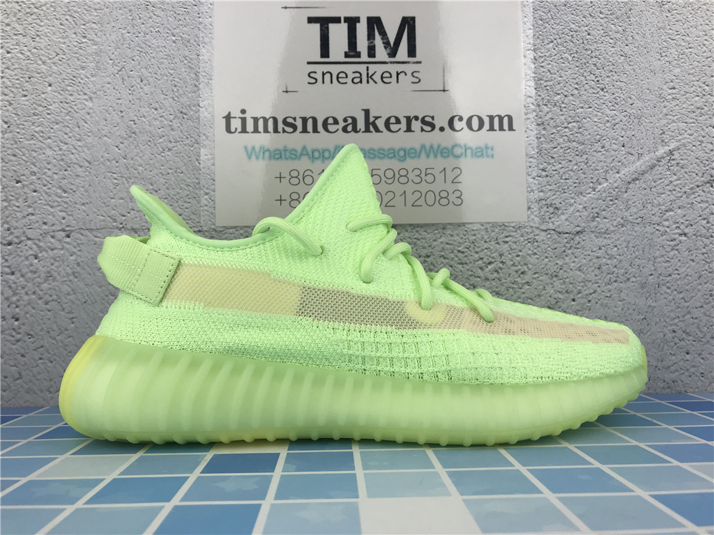 Yeezy Boost 350 V2 GID Glow - EG5293